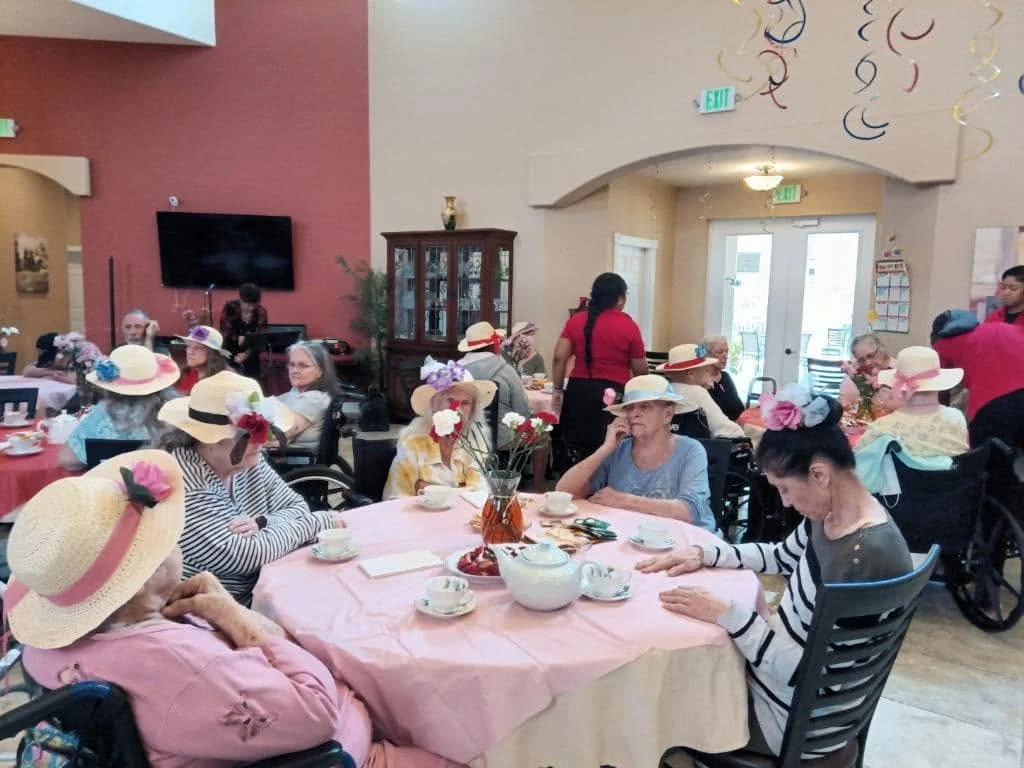 When to Consider Memory Care for Early-Stage Alzheimer's at The Sarah House in Ormond Beach